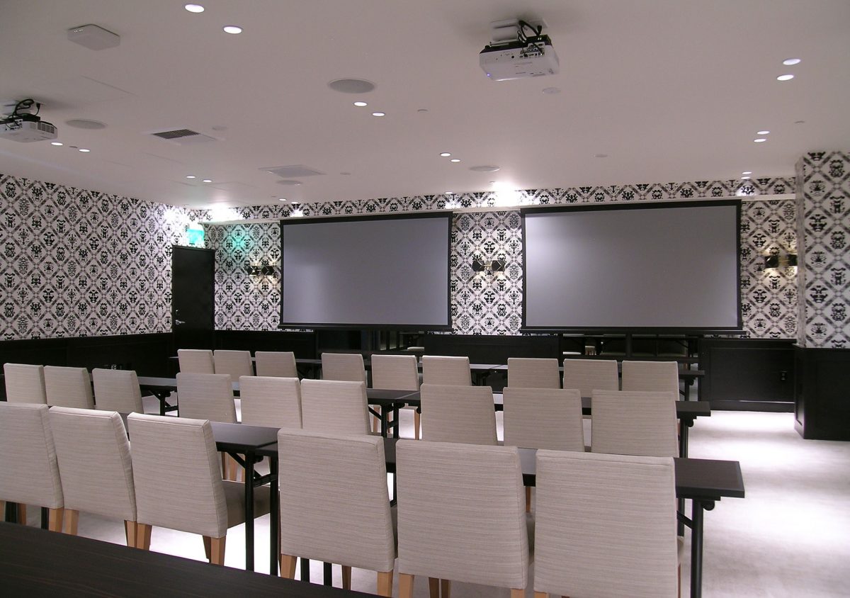 Dream Hotel presentation room