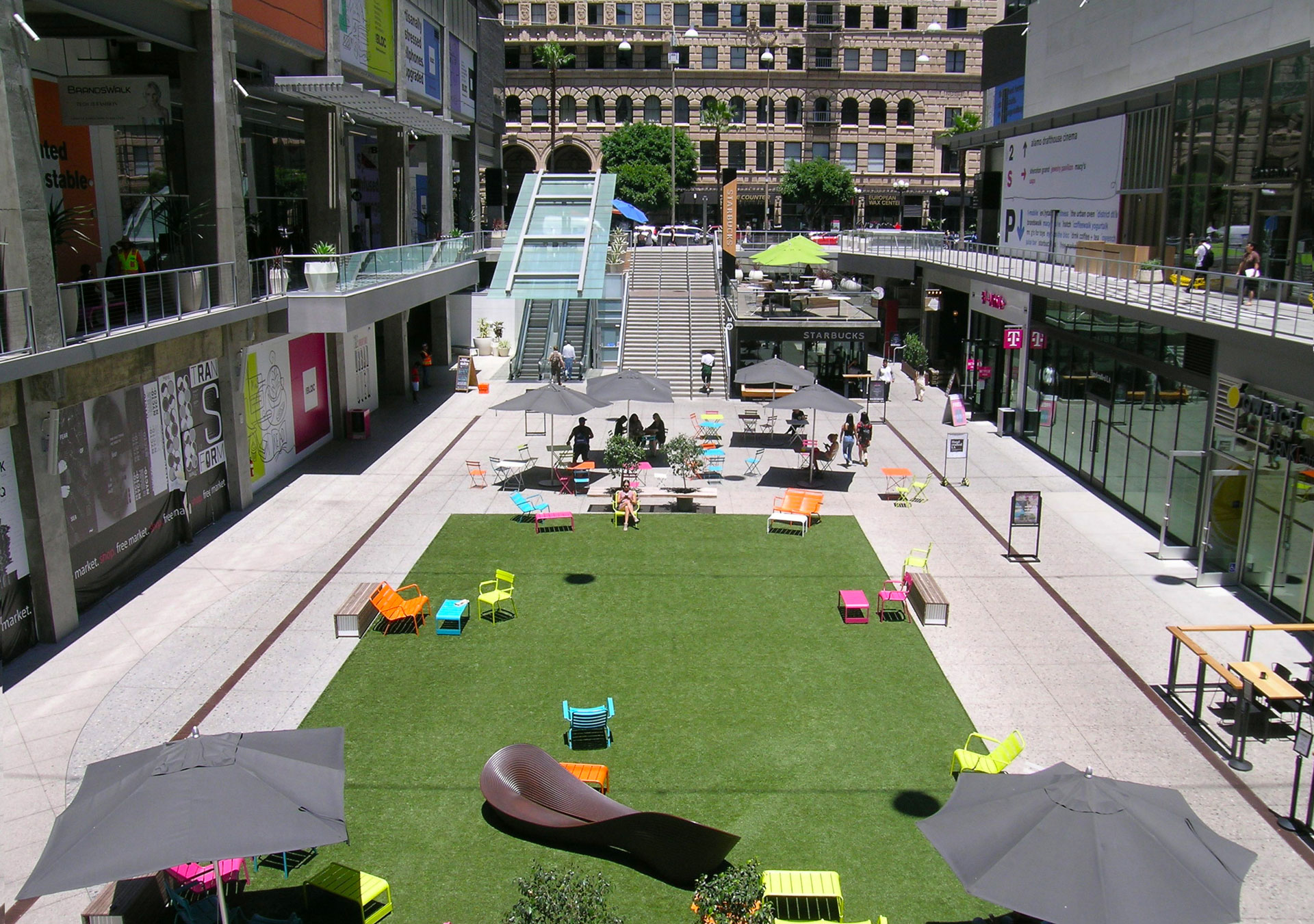 The Bloc outdoor mall plaza