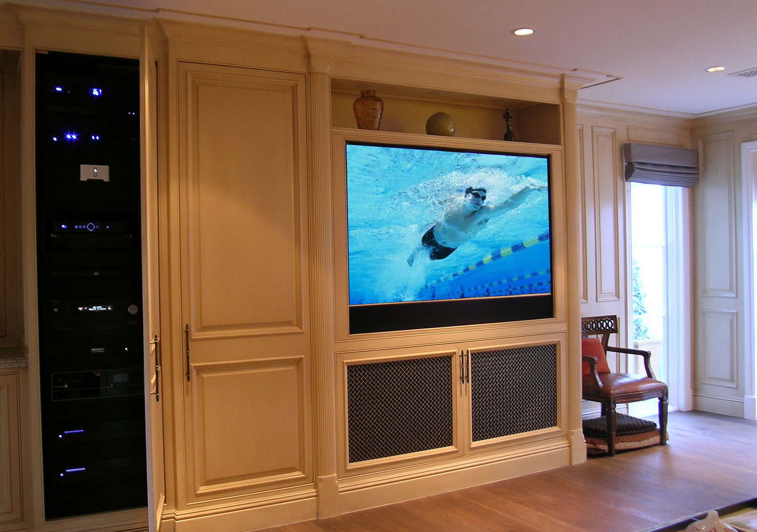 Hollywood Hills Family Room with custom soundbar