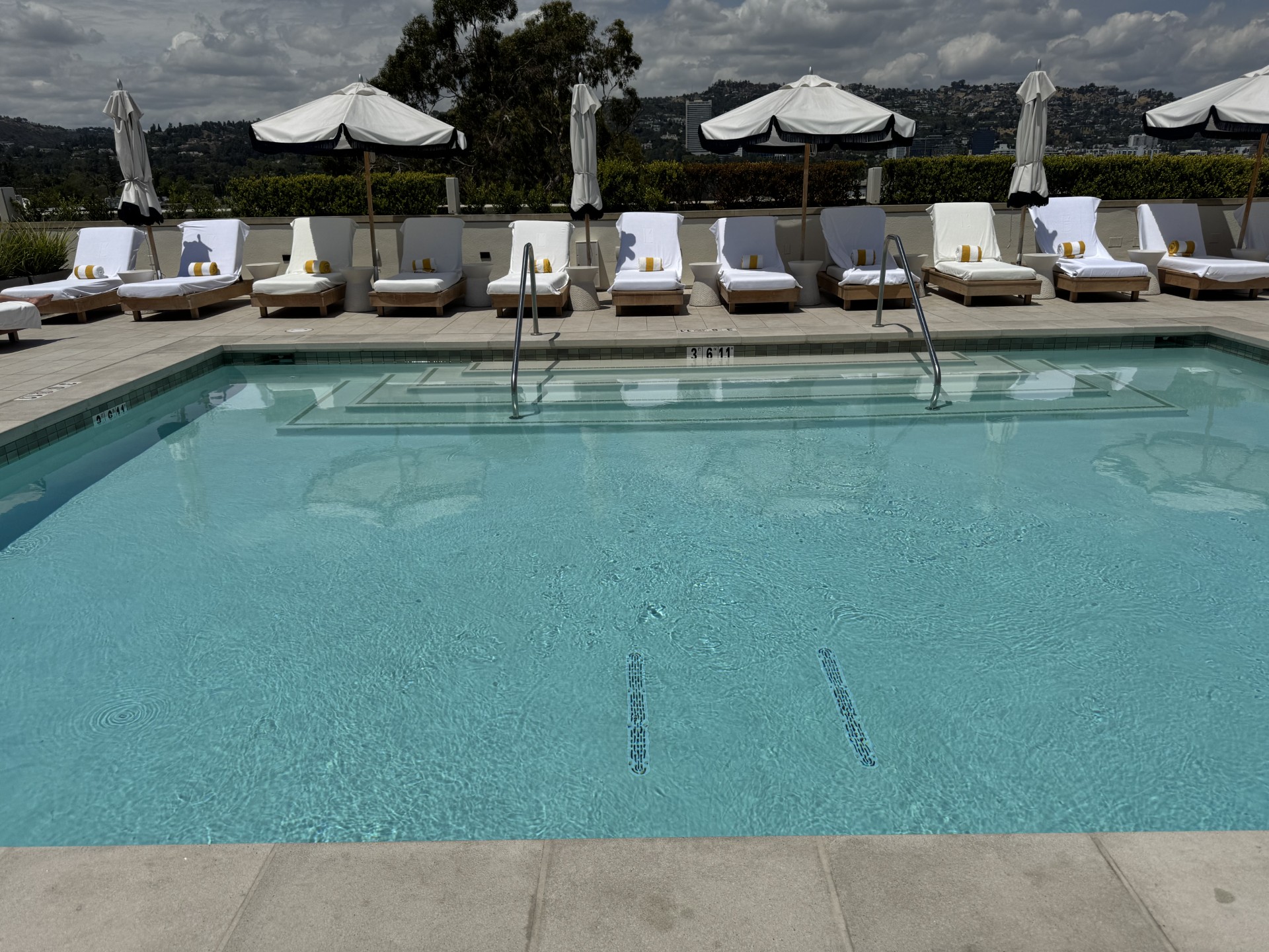 L'Ermitage Hotel audio system