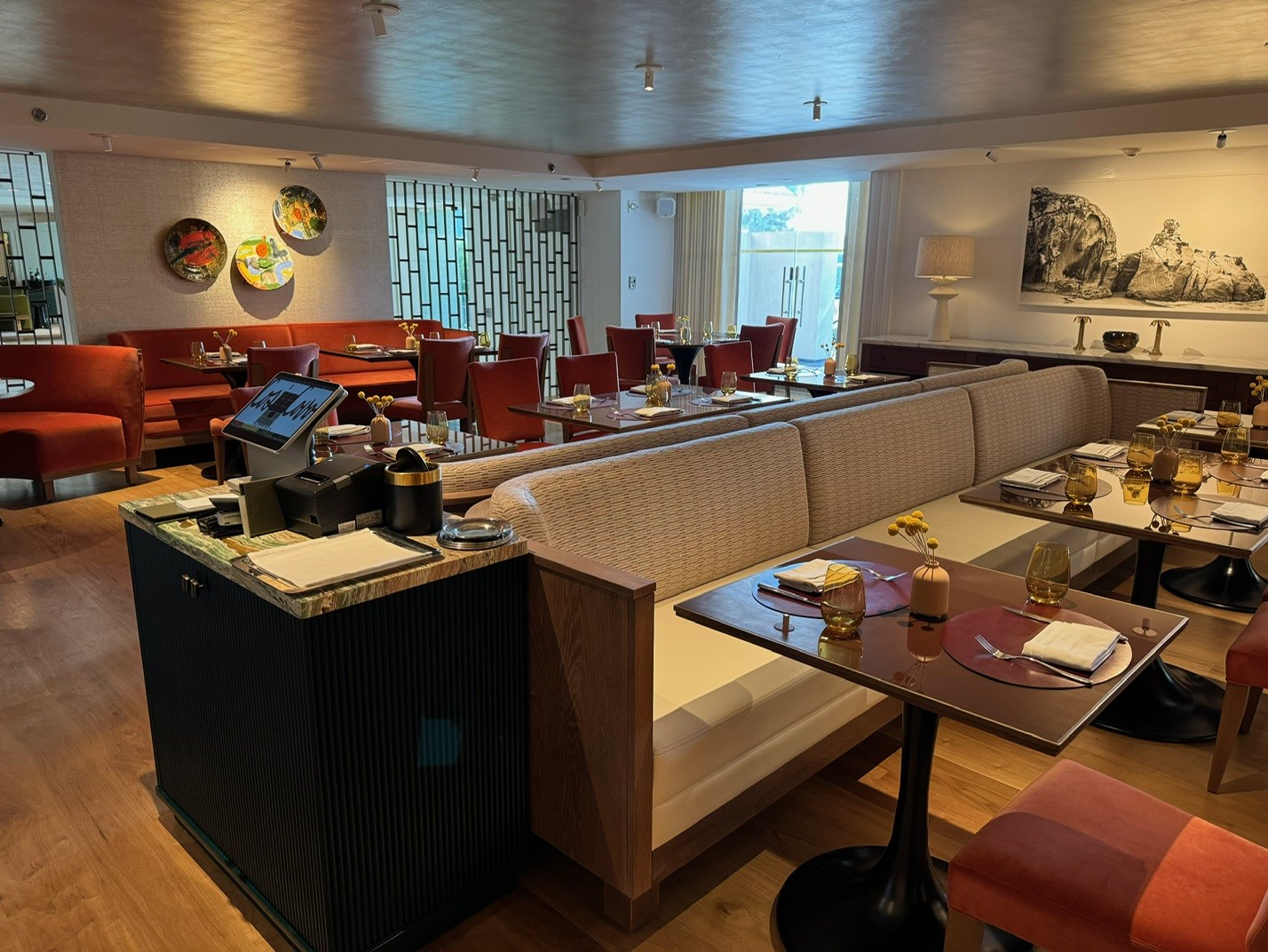 L'Ermitage Hotel audio system